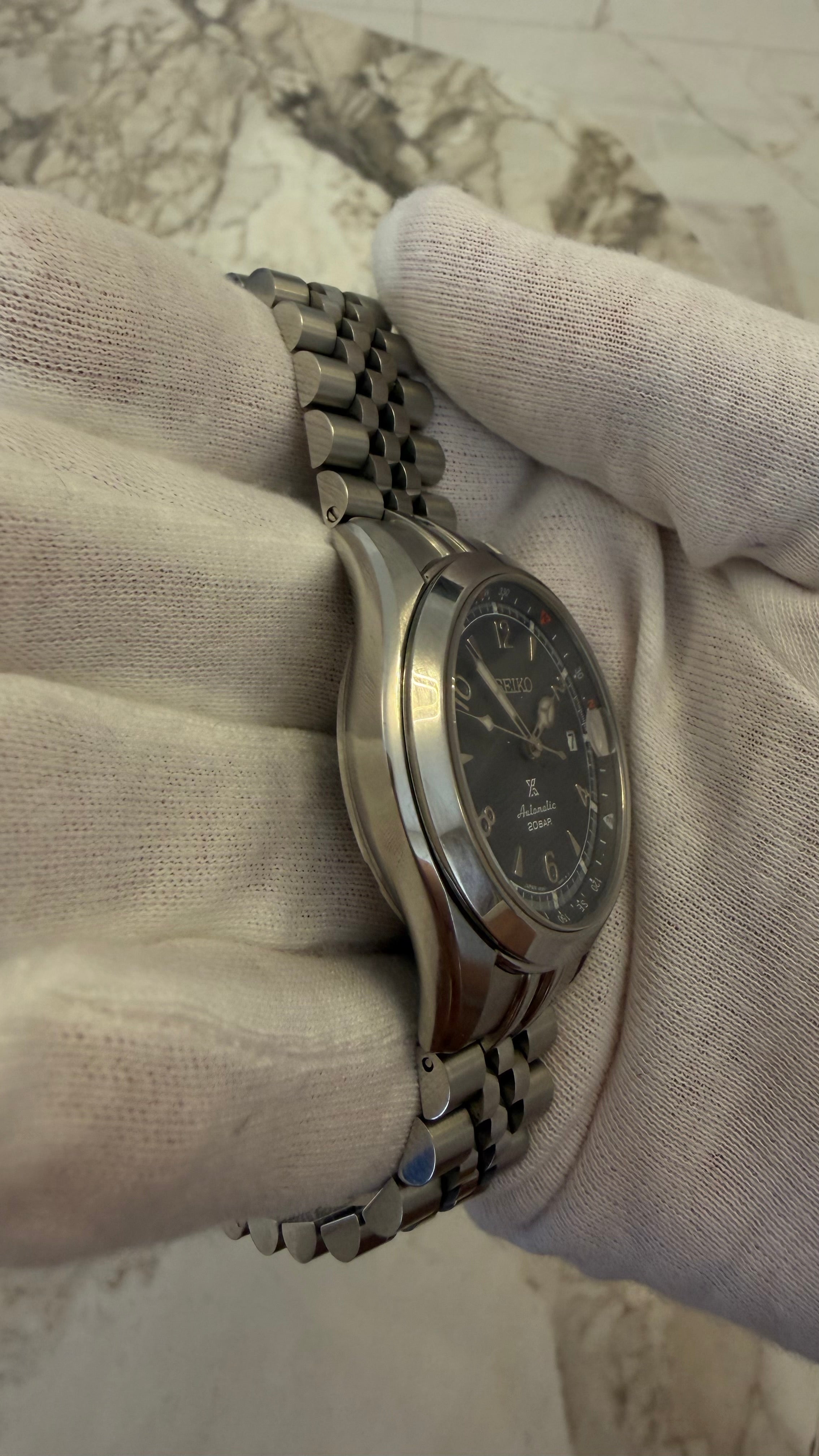 Seiko Prospex Alpinist SPB201J1 “Mountain Sunset” Limited Edition 1950/2021 – Bracelet MilTat