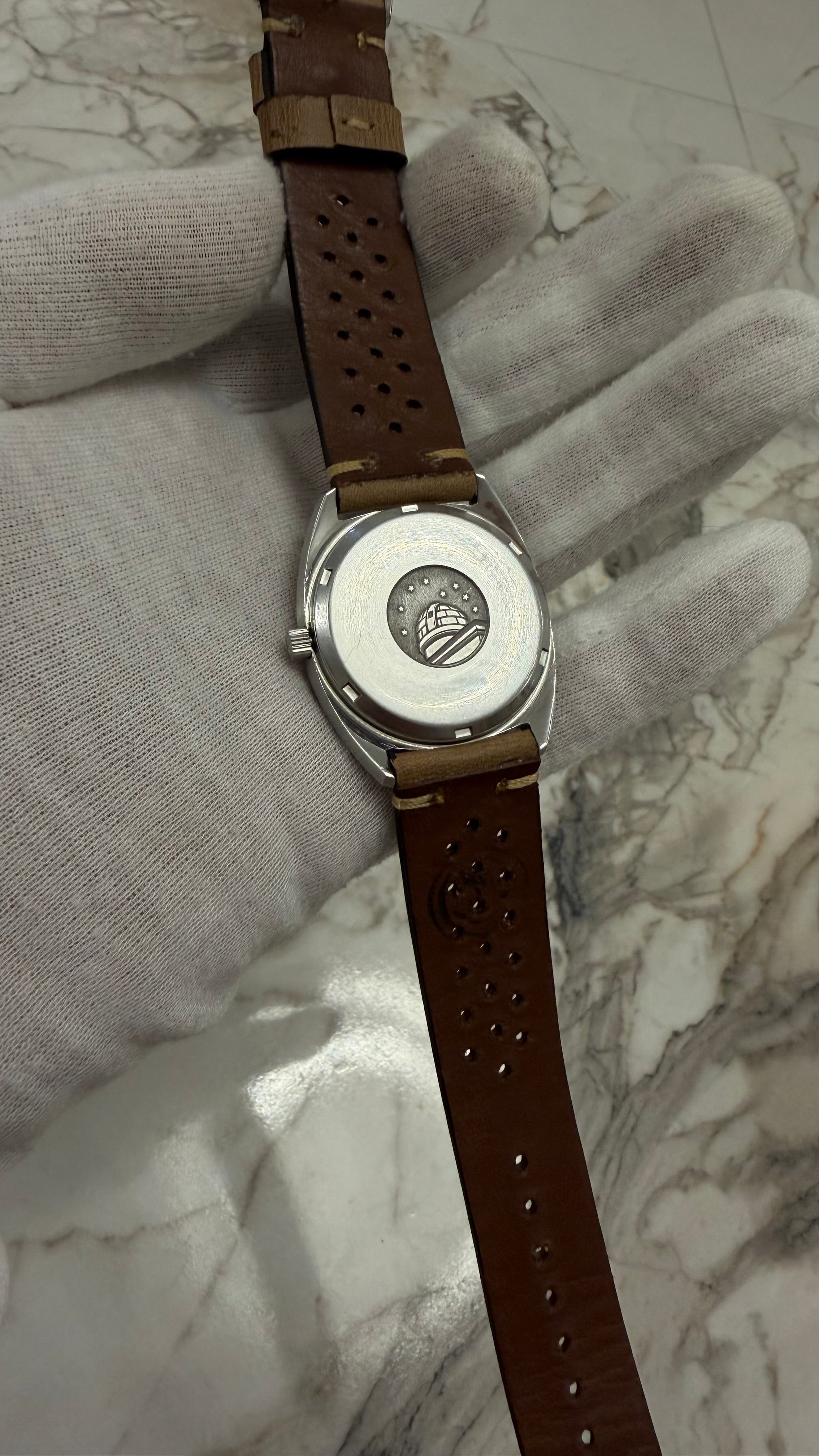 Omega Constellation Chronometer Automatic ref. 168.0056 – Gerald Genta Design | Cal. 1011 | Servisat | 35 mm